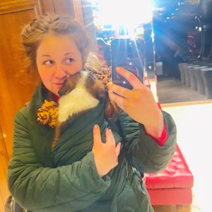 petsitter Oradea sau Bonă pentru animale pentru Câini Pisici