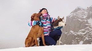 petsitter București sau Bonă pentru animale pentru 